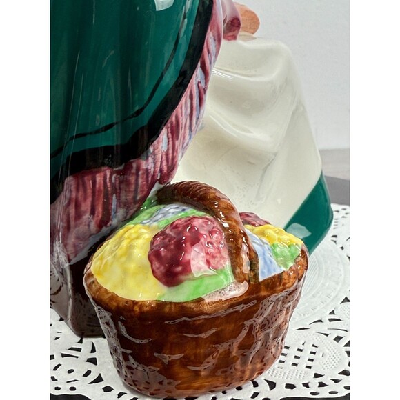 Vintage Royal Doulton The Old Balloon Seller HN1315 England 7.5" Tall 1940s Mint - Picture 11 of 16